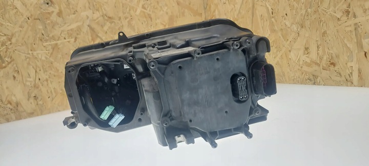 фото №7, Audi a8 s8 d4 4h 2015 лампы передние