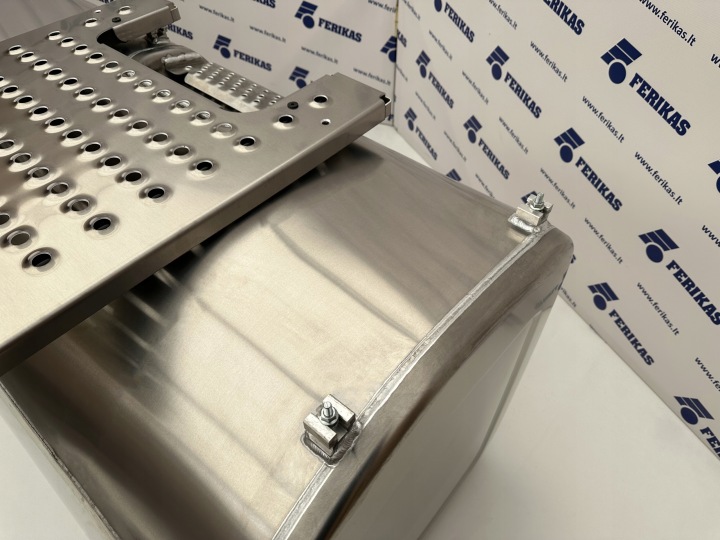 фото №8, Новый aluminiowy бак топлива volvo / renault 870l 21335729
