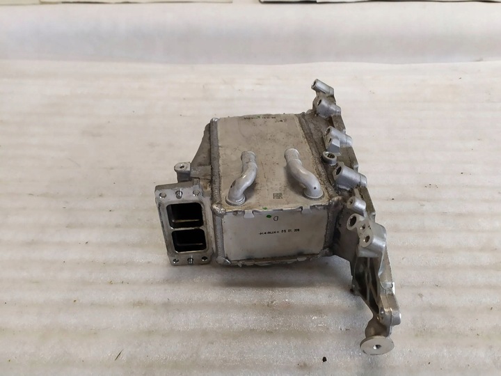 фото №1, Kolektorssący vw golf vii skoda octavia mk3 5e