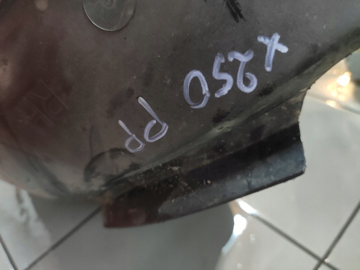 фото №15, Jaguar xf x250 3.0d підкрилок лівий праві перед передні комплектні оригінал