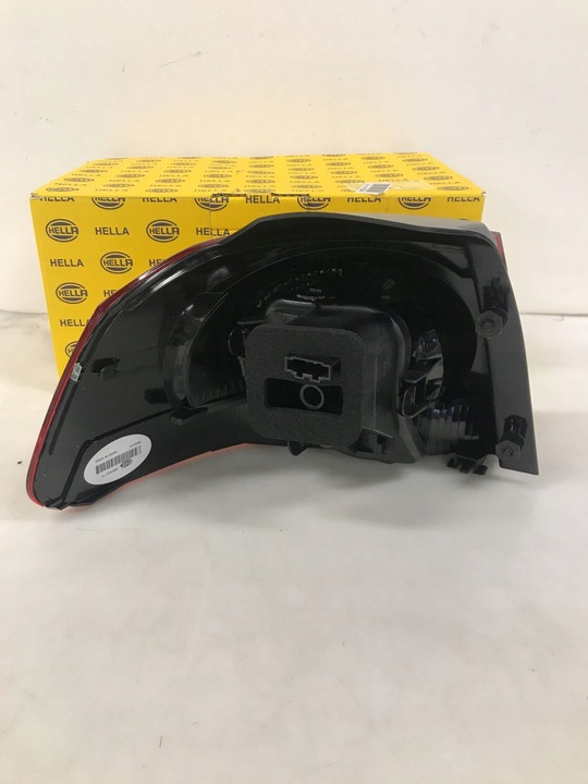 фото №11, Лампа задня