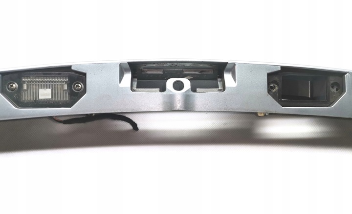 фото №8, Накладка крышки багажника mondeo mk3 hb 72