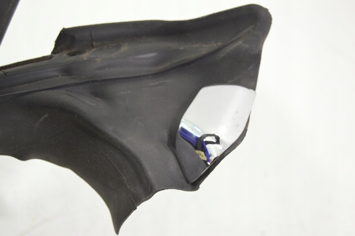 фото №8, Прокладка скла двері ліва зад mercedes cls w219 2197200354