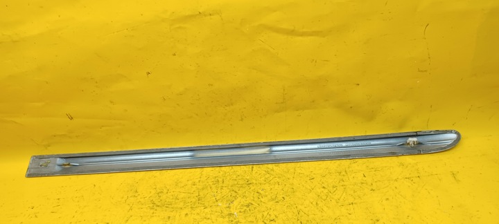 фото №11, Планка дверь правые зад vectra b fl универсал 90586910 z157 серебряная