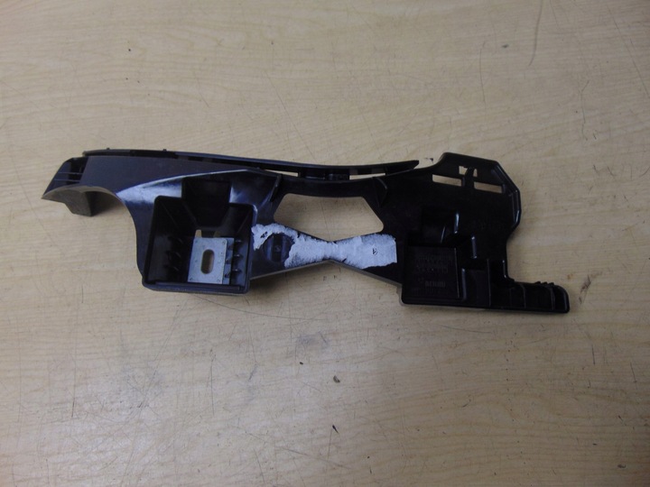 фото №1, Ползун бампера левый зад mercedes w213 новый