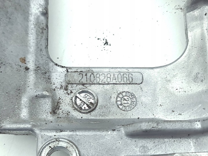 фото №7, Nissan leaf ii ze1 2022 кронштейн компресора кондиціонера 210828a066