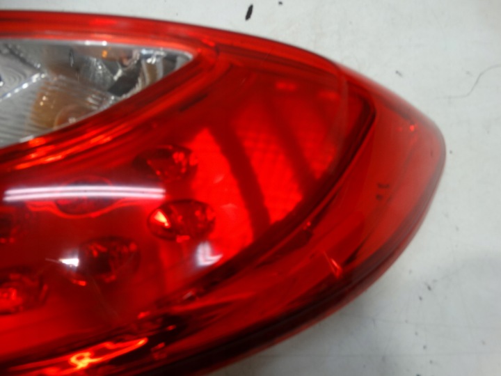 фото №8, Фара задняя правое зад mazda 2 de d65151150 2011r.
