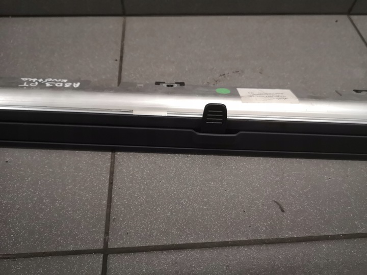 фото №5, Ролетка дверь правые зад audi a8 d3 4e0861334f