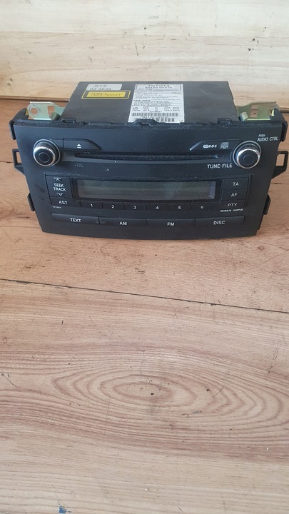 фото №1, Toyota auris радио cd 2009-2012