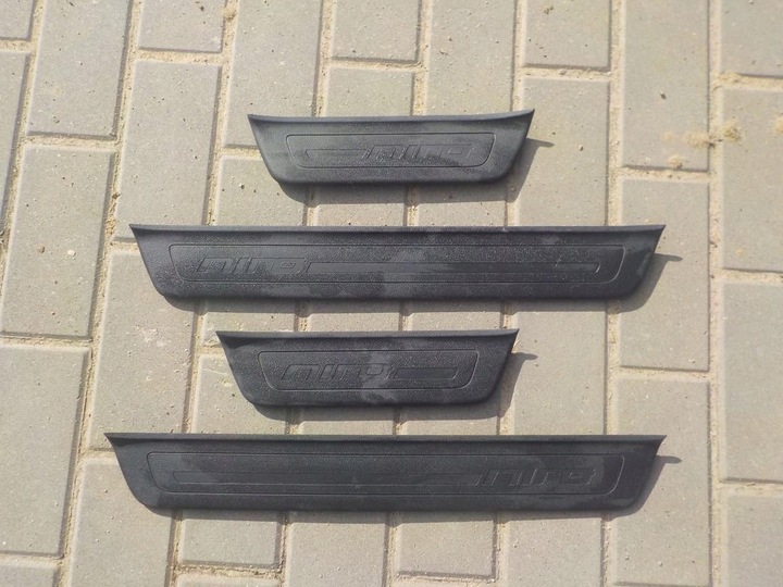 фото №1, Планка накладки порога kia niro 2019 85873-g5000