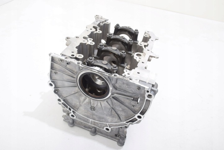 фото №11, Bmw 2 u06 x1 u11 220i 1,5 b38a15p блок  двигуна