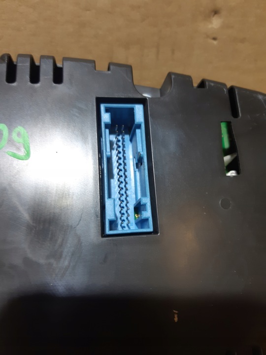 фото №5, Audi a1 8x tdi спідометр  прилади спідометр версія англійська 8x0920980a