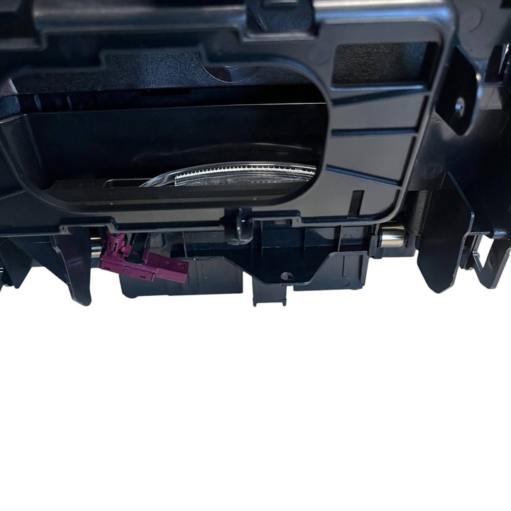 фото №10, Декори панелі розподільчої тунелю двері карбон do bmw x6m g06 f96 5a01333