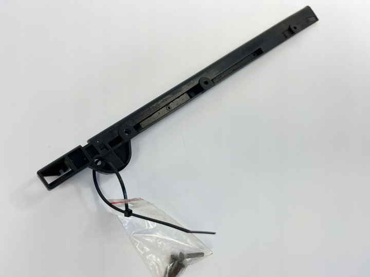 фото №9, Направляющая люк правая mercedes w124 купе w201 w126 sec 1267820431