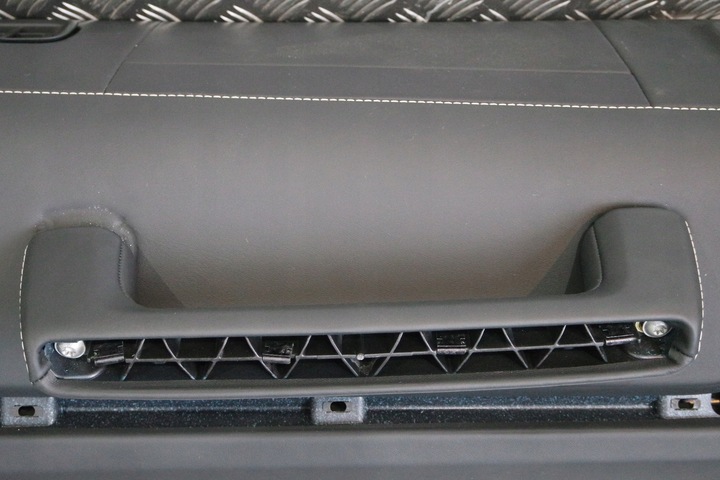 фото №7, Идеальная консоль панель кожа mercedes g w463/4