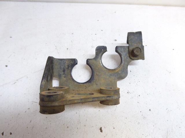 фото №1, Tucson i 04-10 крепление трос изменения коробки передач 2.0 16v g4gc