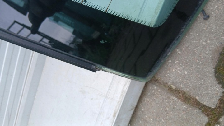 фото №6, Скло задня ford focus mk1 sedan 99r