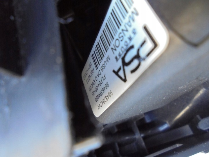 фото №10, Бардачок полка туннеля верхняя usb citroen e-c4 c4 3 iii 23r. 9835233380