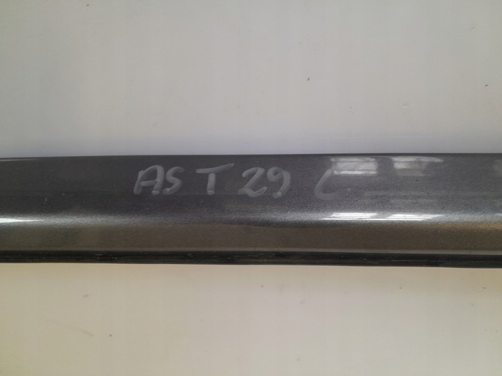 фото №12, Toyota avensis t27 рестайлинг / t29 универсал планки крышные рейлинги комплект !!!