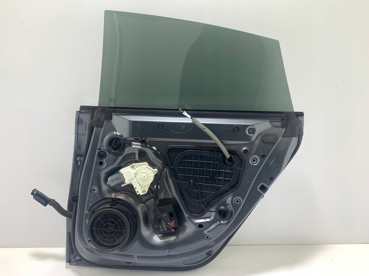 фото №12, Audi a5 8t рестайлинг sportback дверь правые зад lx7r