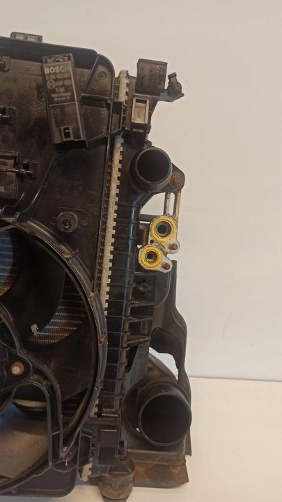 фото №10, Volvo v70 xc70 радіаторів вентилятор 31293777 31338474 2.4d d5 радіатор