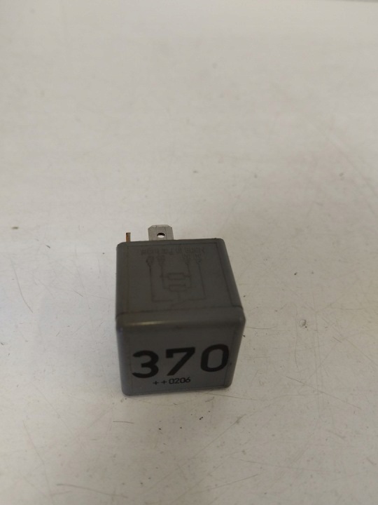 фото №8, Реле 370 vw seat audi (oem) 8d0951253