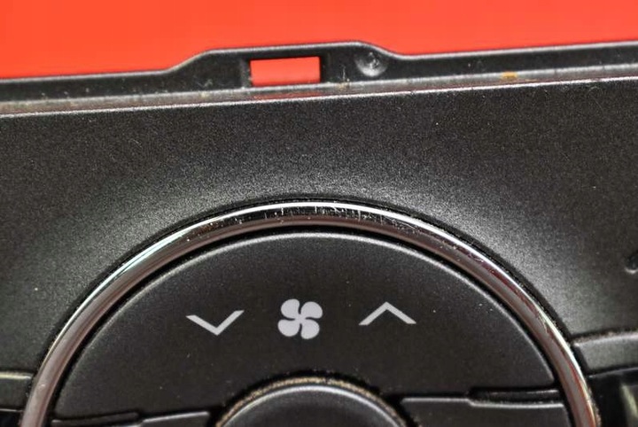 фото №12, Панель керування повітропровід клімат 55900-02221 toyota auris 1 i 06-09