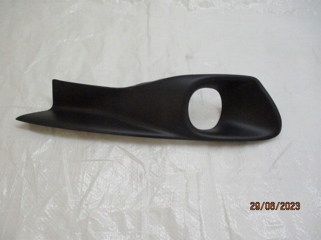 фото №1, Citroen ds5 решётка заглушка галоген правая новая