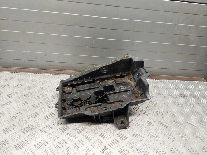 фото №1, Chrysler pacifica 68226079ab корпуси акумуляторів