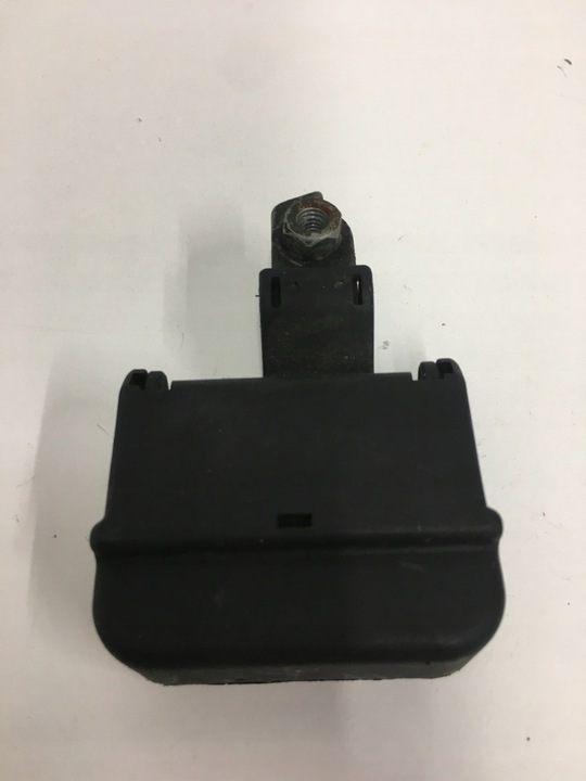 фото №12, Клема запобіжник vw passat b5 audi 8z0941824c