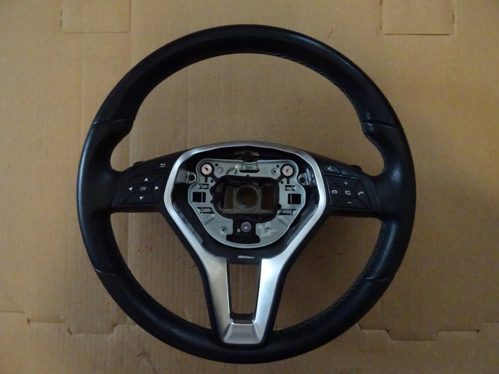 фото №1, Mercedes b-klasa w246 руль лепестки