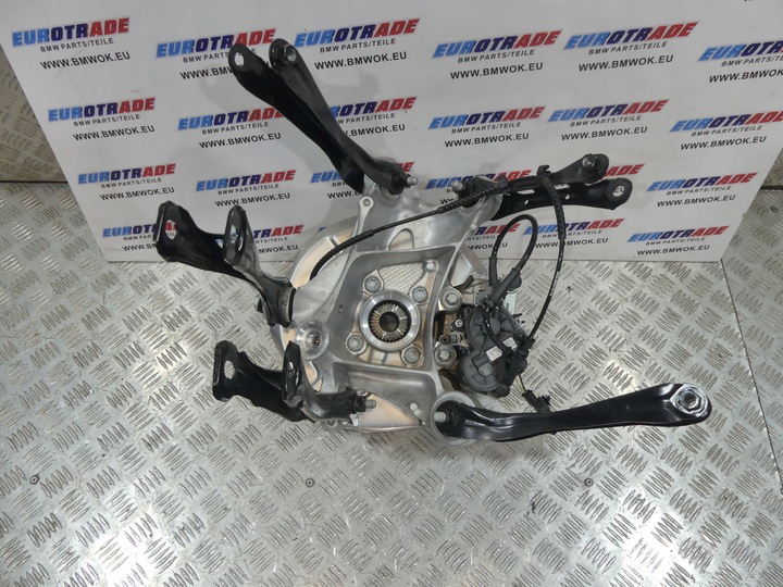 фото №7, Bmw i3 i01 lci поворотный кулак ступица рычаги зад левый 6852161 6852163