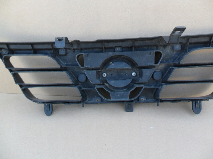 фото №12, Nissan x-trail t30 2001 2002 2003 2004 2005 решётка
