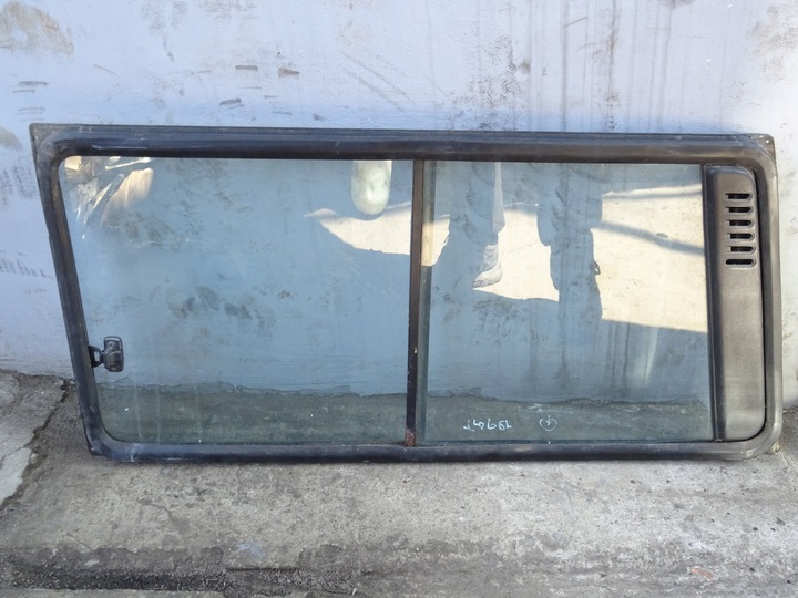 фото №8, Isuzu trooper стекло кузовная правый зад 3d 84-91