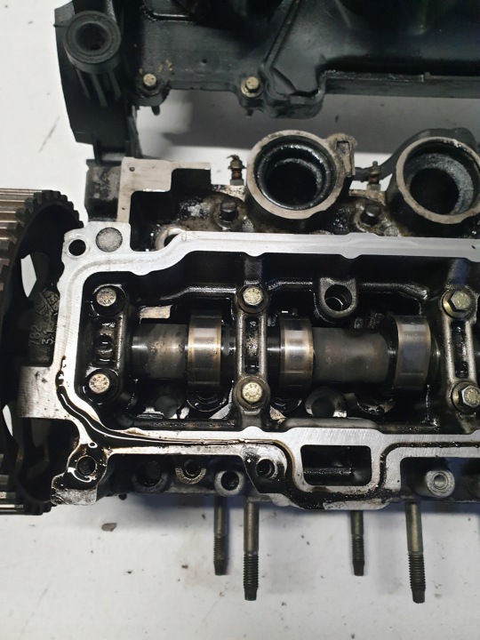 фото №7, Головка двигателя citroen c3 1.4 hdi b0615176