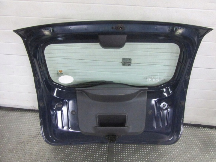 фото №8, Dacia duster i 2012 крышка багажника комплектная