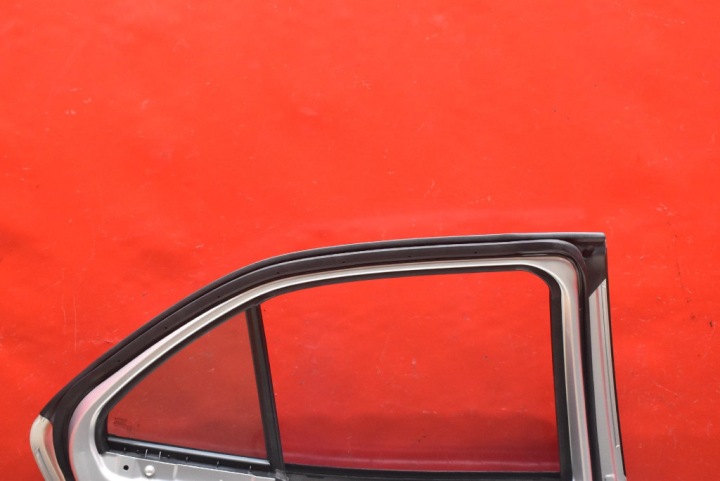 фото №11, Двері ліві зад задні 1l0 toyota yaris cross 20-