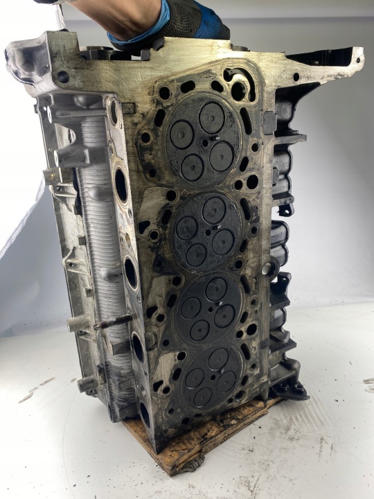 фото №12, Головка вали land rover defender 2.4 tdci