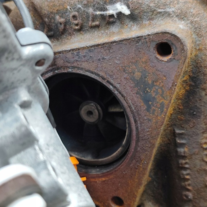 фото №8, Audi a5 sportback 8ta 2009 двигун