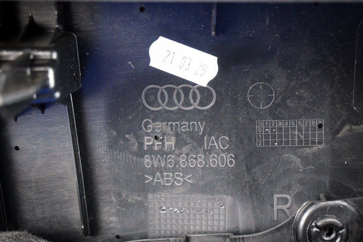 фото №7, Обивка боковина задний audi a5 8w6 купе 8w6867036