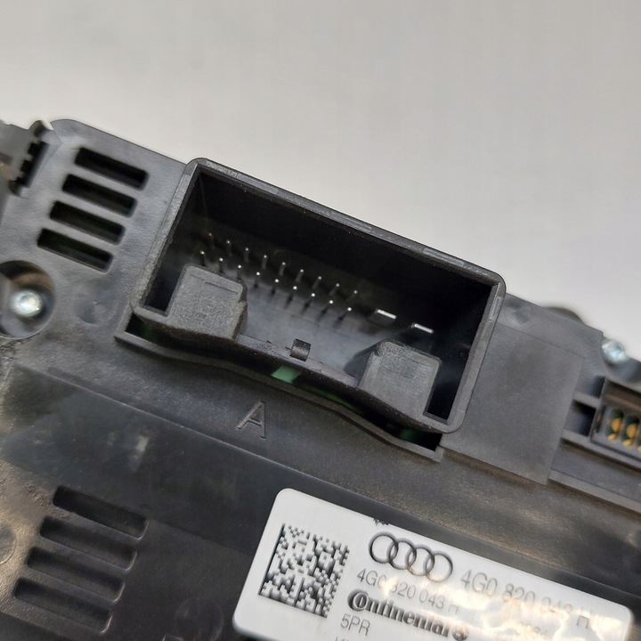 фото №11, Audi a7 панель воздуховод кондиционера 4g0820043h uk gb