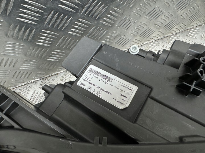 фото №6, Лампа правая citroen c3 iv e-c3 2024 перед передняя правая левая новая