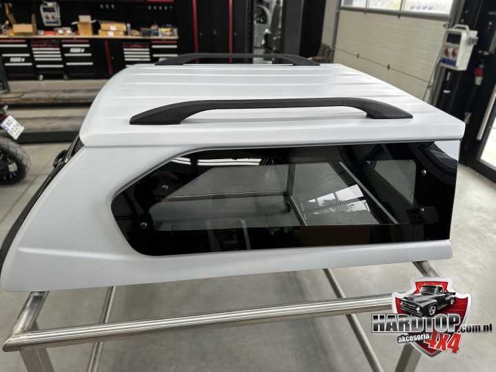 фото №12, Надбудова кузов hardtop ford ranger 2023+ - боки скла uchylne