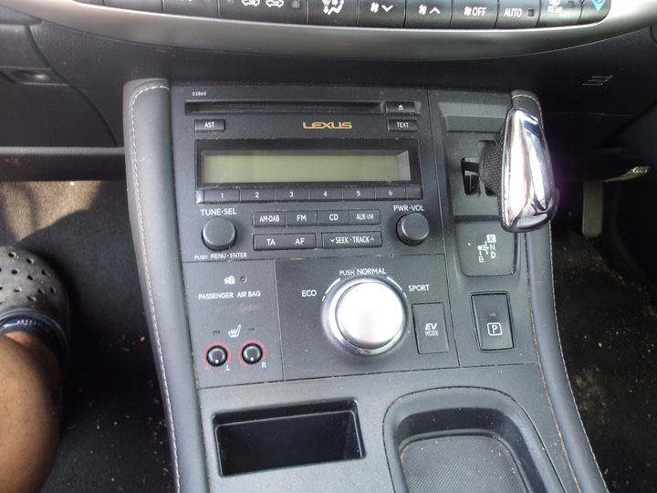 фото №1, Радио lexus ct200h 2011