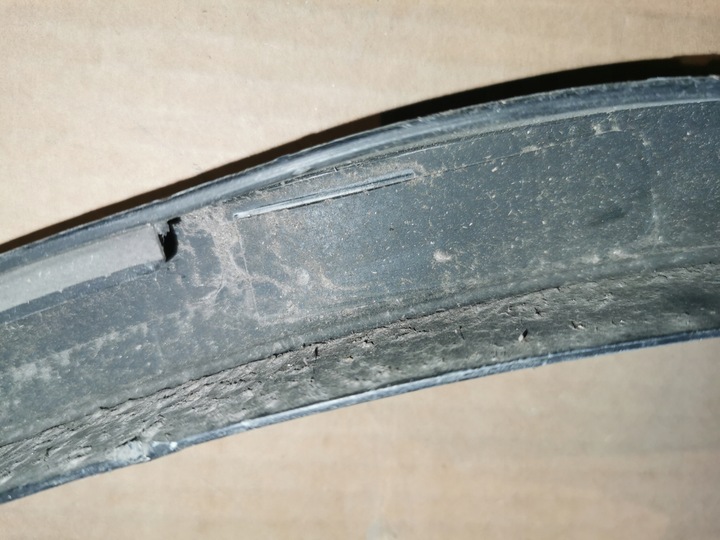 фото №6, Планка підкрилок правий зад vw tiguan 5n0.854.820