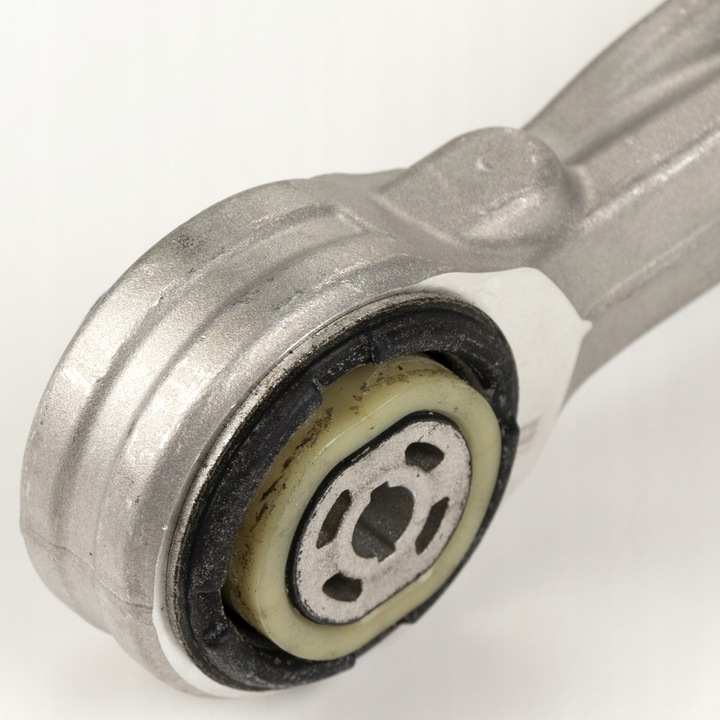 фото №8, Рычаг переднее верхний правый alfa romeo stelvio оригинал