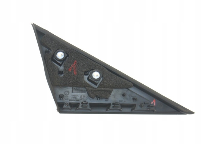 фото №7, Peugeot 3008 09-16 заглушка крыльев треугольник правое