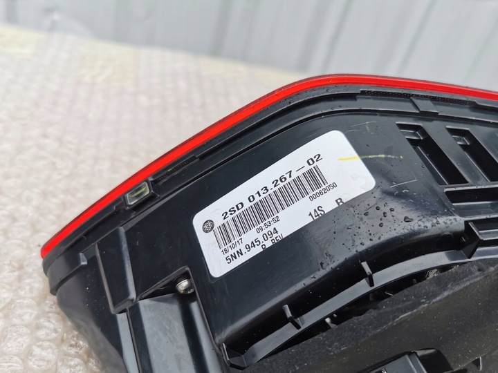 фото №10, Vw tiguan ii 5nn allspace лампа задняя правая w крышка багажника новая 5nn945094