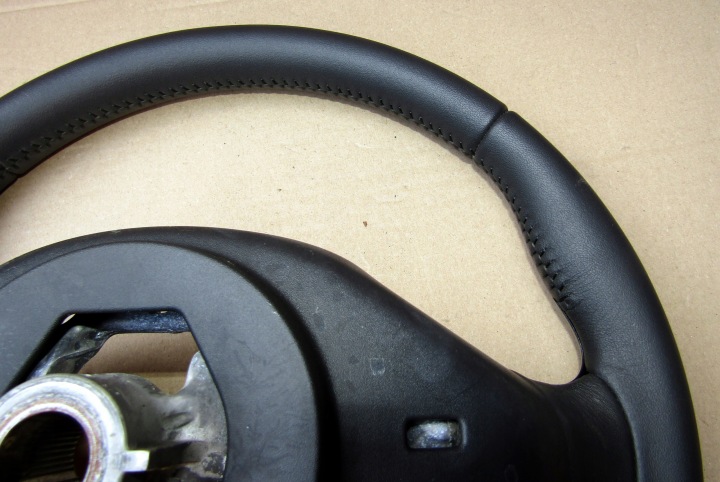 фото №9, Руль многофункциональный renault clio iv кожа 484001738r 484001738r