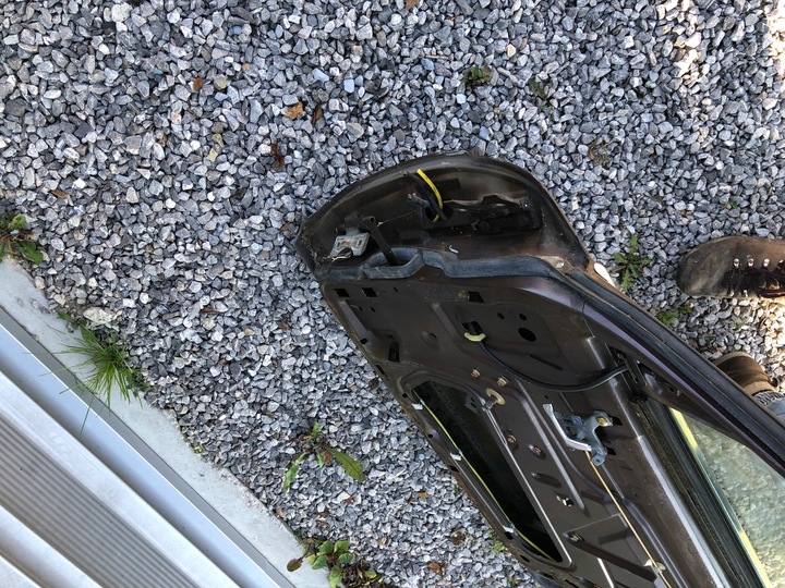 фото №10, Правые передние дверь mercedes w126 водителя